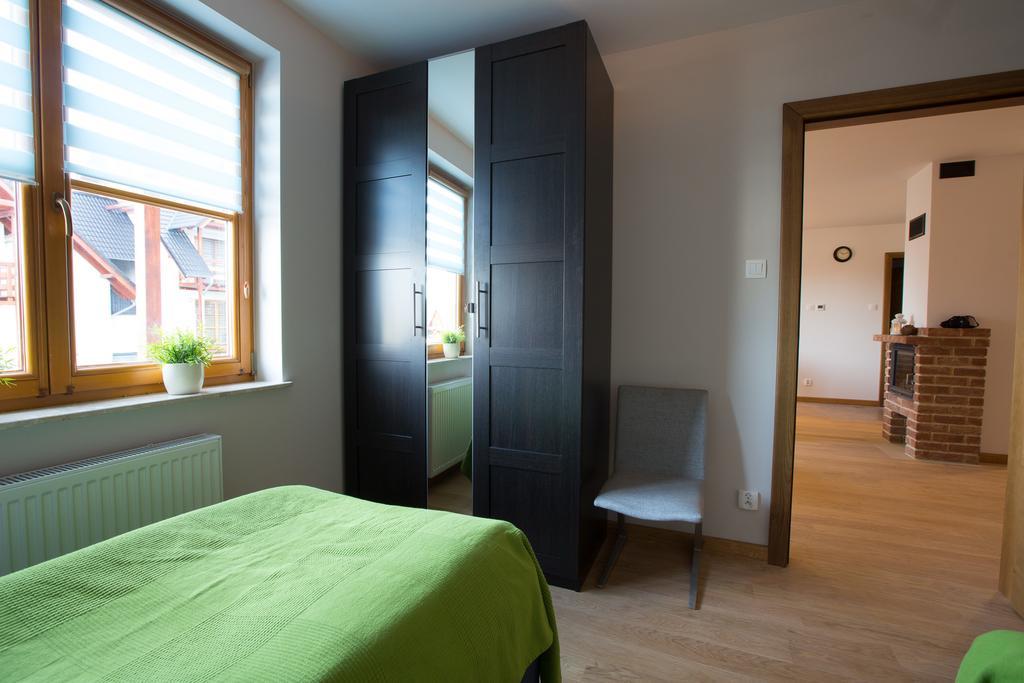 "Rodzinny Apartament Pod Sniezka 2" Na Osiedlu "Apartamenty Pod Sniezka" Karpacz Rom bilde